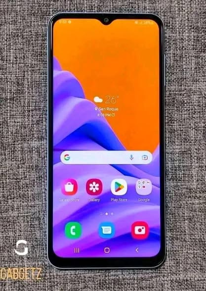 SAMSUNG GALAXY A13 photo 2
