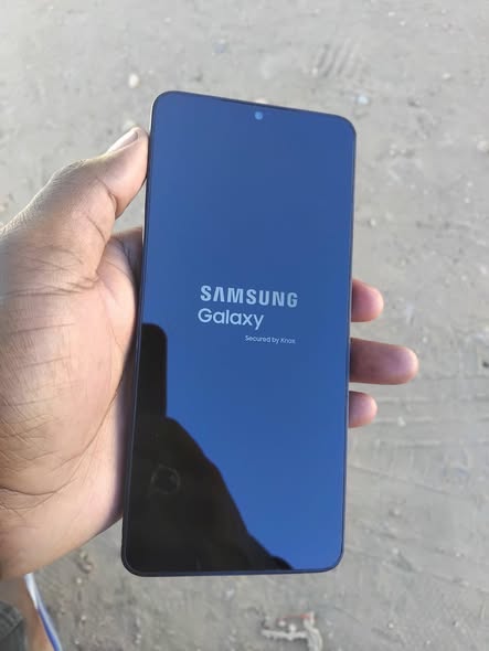 Samsung A06 photo 3