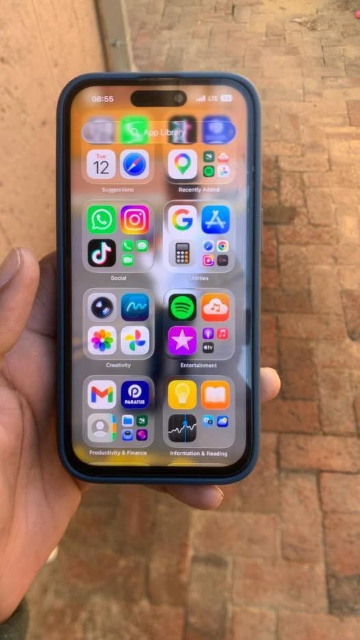 IPhone 14|256GB photo 1