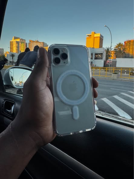 IPhone 11 Pro 64GB photo 2