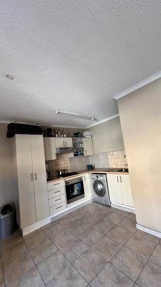 Flat For Sale photo 2