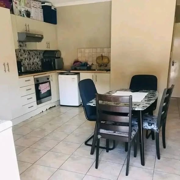Flat For Sale photo 1