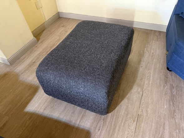 L Couch photo 2