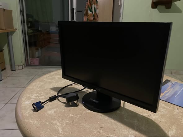 Acer Computer Monitor photo 5