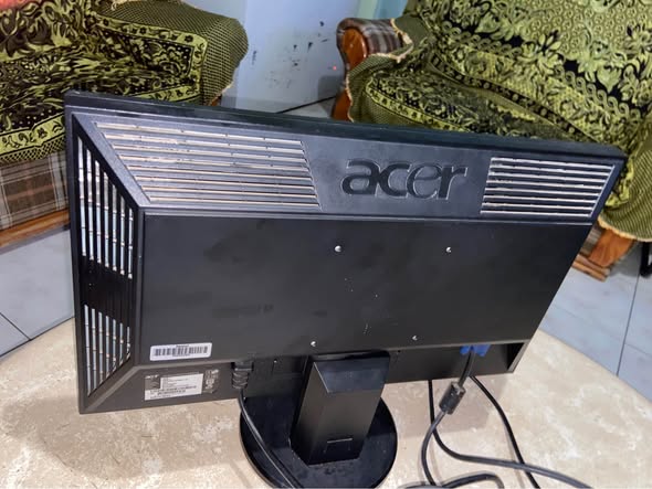 Acer Computer Monitor photo 2