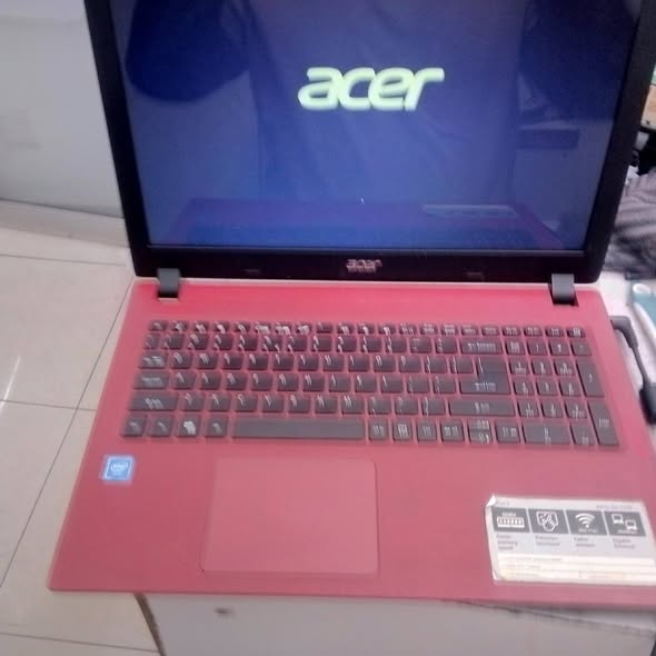 Acer Aspire Laptop photo 1