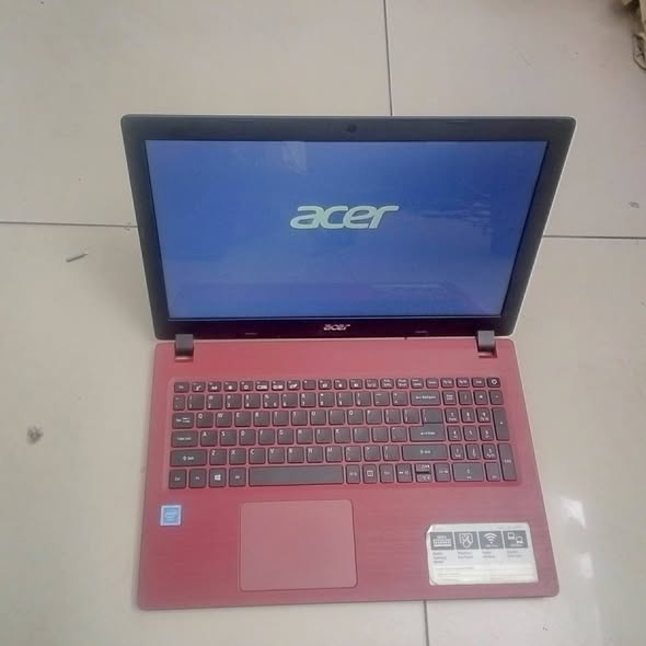 Acer Aspire Laptop photo 4