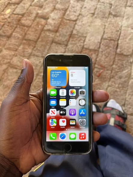 Iphone 6s 64gb photo 1