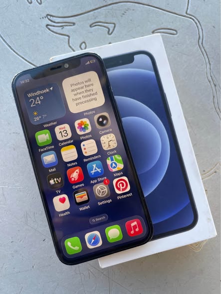 iPhone 12 mini photo 2
