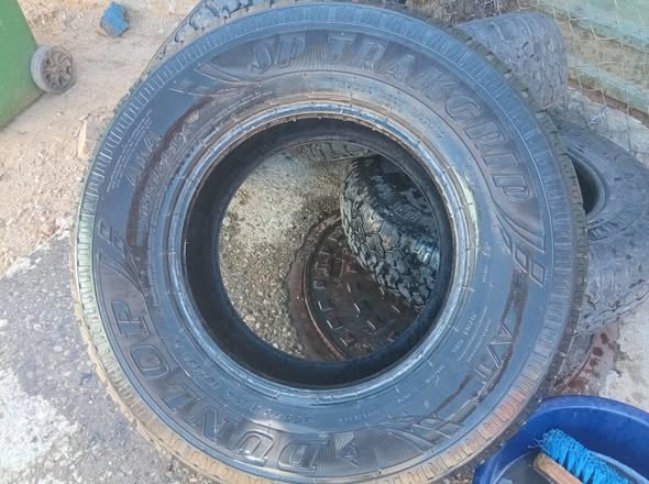 R15 tyres photo 1