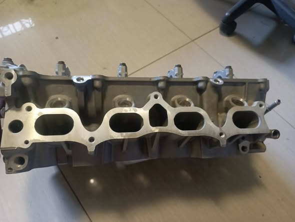 TOYOTA 2.0VVTI 1TR CYLINDERHEAD (BRAND NEW) photo 2