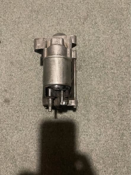 Toyota Quantum starter motor 2.5 photo 2