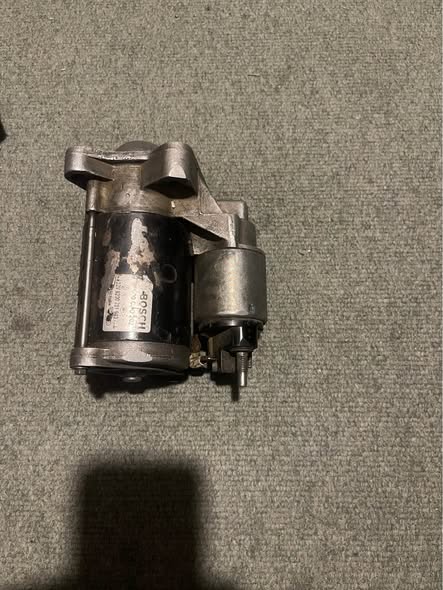 Toyota Quantum starter motor 2.5 photo 3