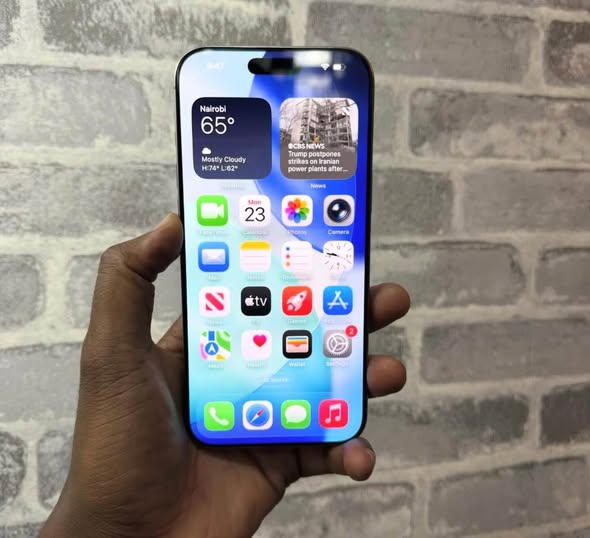 iPhone 16 Pro Max / WiFi Only photo 4