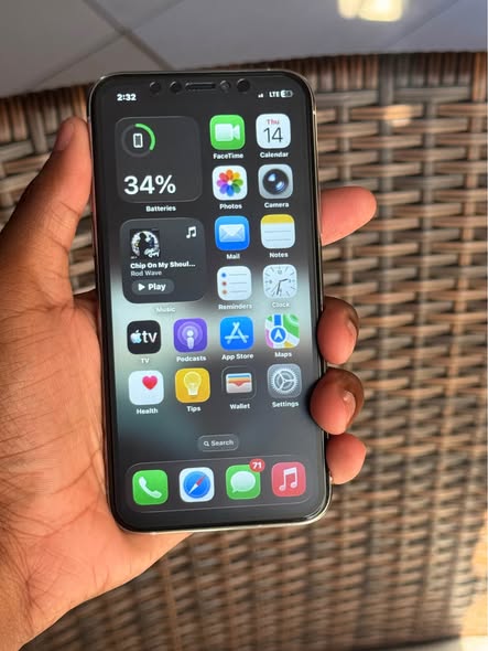 iPhone 11 Pro photo 1