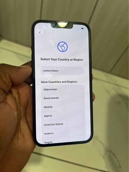 iPhone 13 128GB photo 4