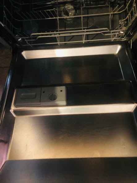 Samsung dishwasher photo 2