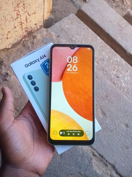 Samsung A14 photo 2