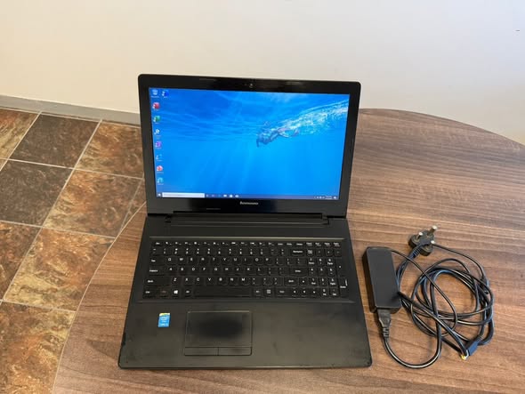 Lenovo i3 Pro Laptop photo 1