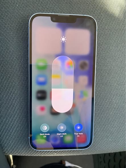 iPhone 14 photo 4