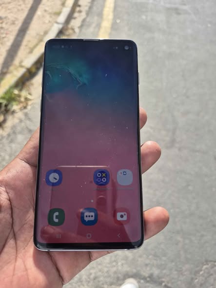 Samsung galaxy s10 photo 1