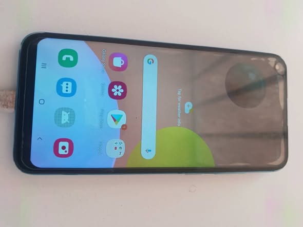 Samsung galaxy A11 photo 2