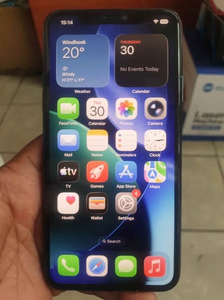 iPhone 11 Pro Max 256GB photo 2