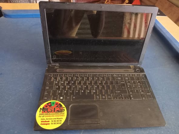 Laptop photo 3