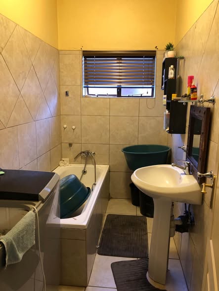 House for sale in Cimbebasia photo 3