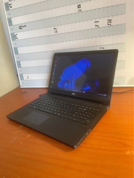 Dell Inspiron photo 3