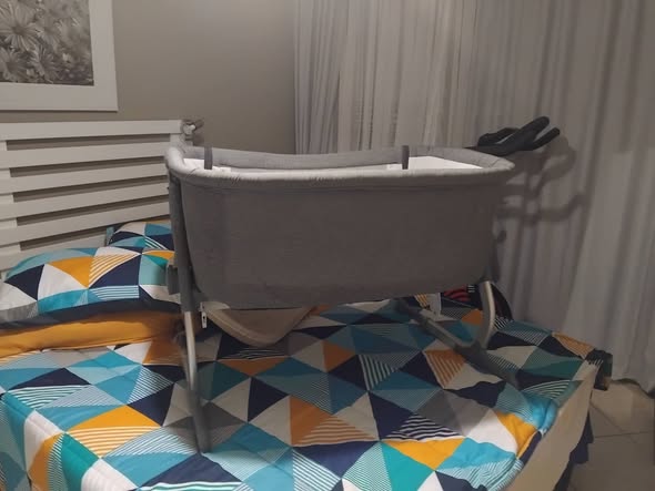 Bed side baby cot photo 1