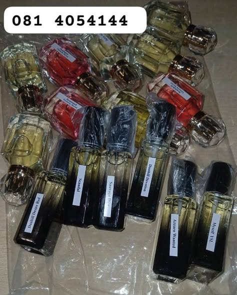 Perfumes photo 3