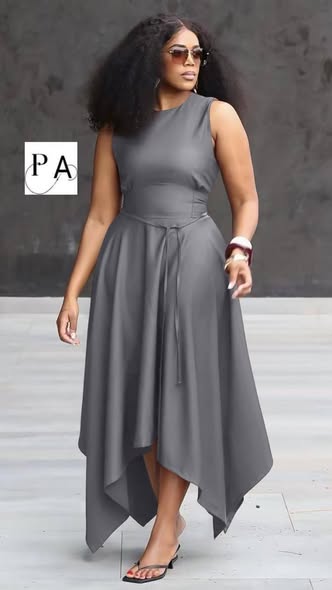 Dress photo 2