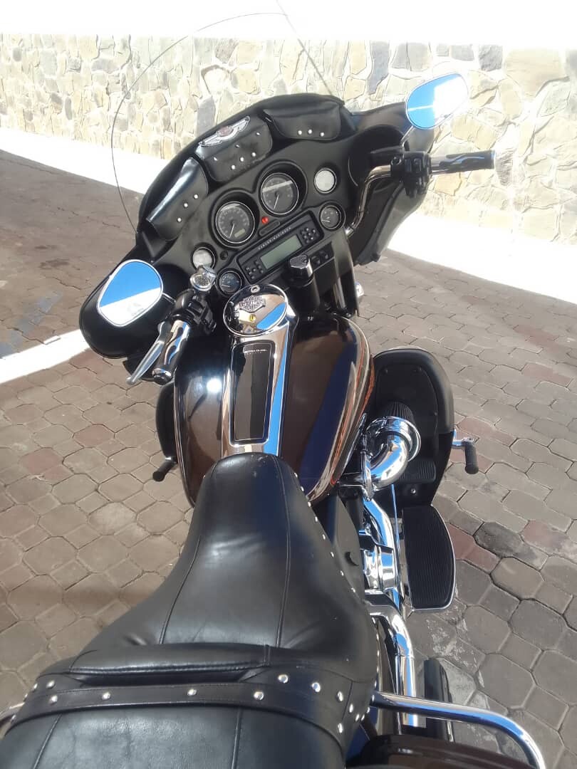 Harley Davidson Electra Glide 8 photo 2