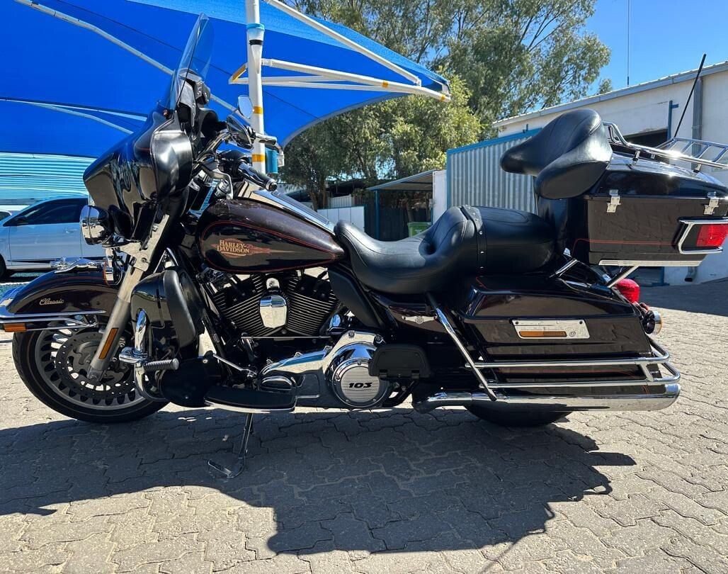 Harley Davidson Electra Glide 8 photo 9