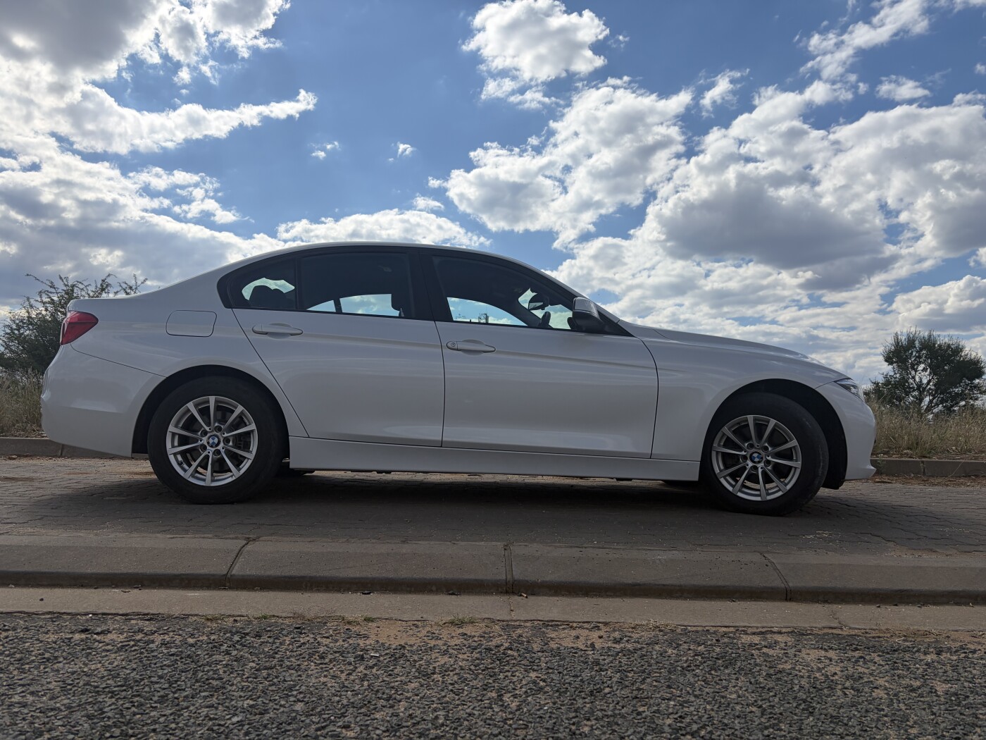 BMW 3-Series For Sale photo 2