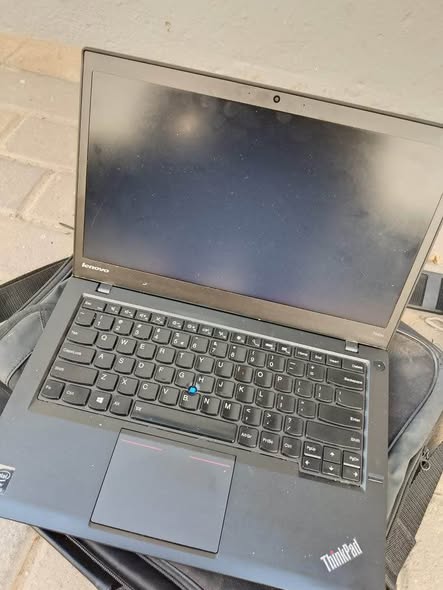 Lenovo Thinkpad photo 2