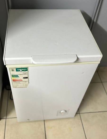 Hisense mini deep freezer photo 4