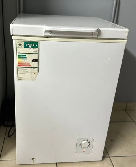 Hisense mini deep freezer photo 1
