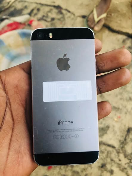 iPhone 5s photo 2