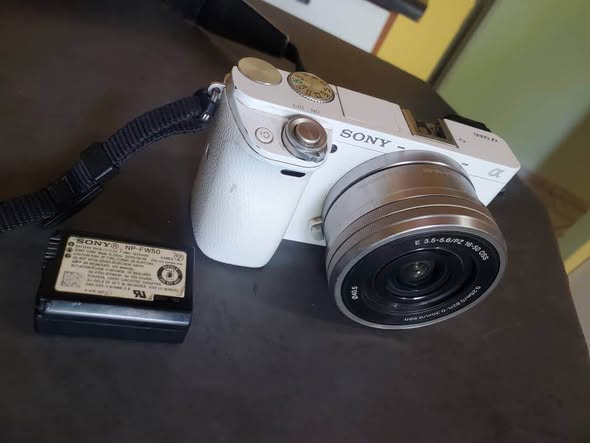Sony A6000 photo 1