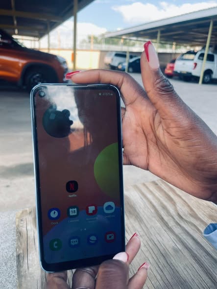 SAMSUNG A11 32GB photo 1