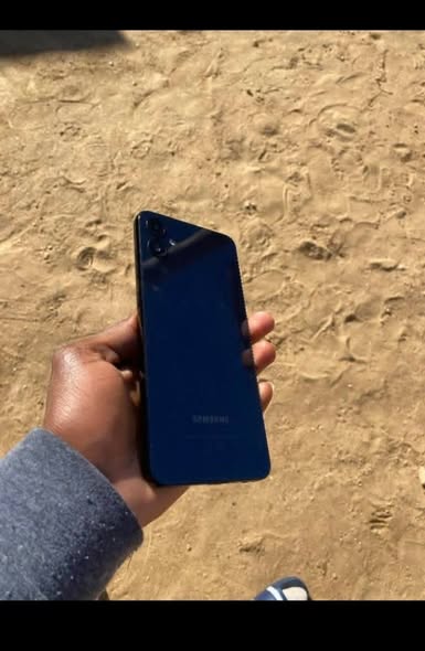 Samsung A05 photo 1