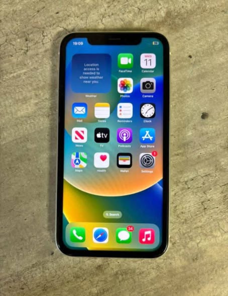 Iphone XR photo 1