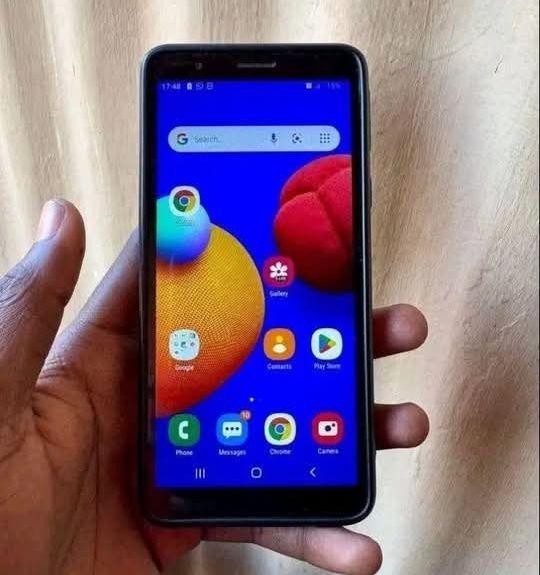 Samsung A3 photo 1