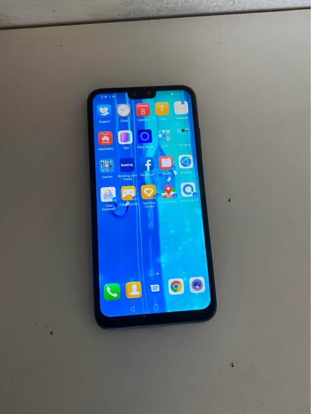 Huawei Y9 2019 photo 1