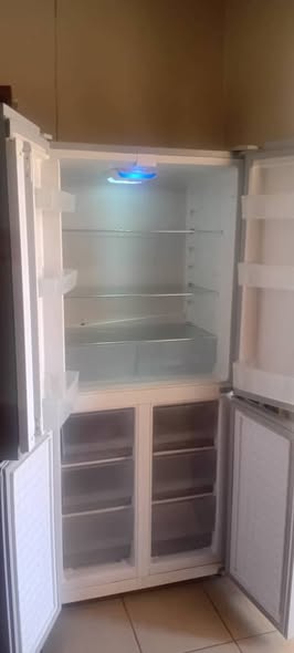 Double door fridge photo 3