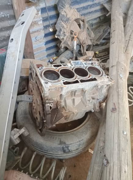 Nissan HR15 GEARBOX photo 1