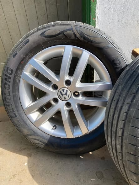 16" Rims photo 1