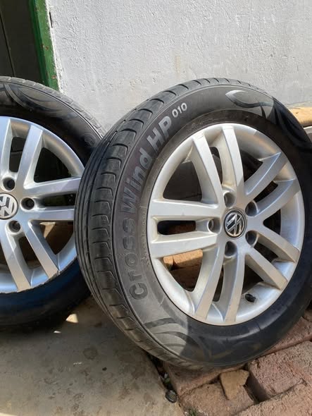 16" Rims photo 2